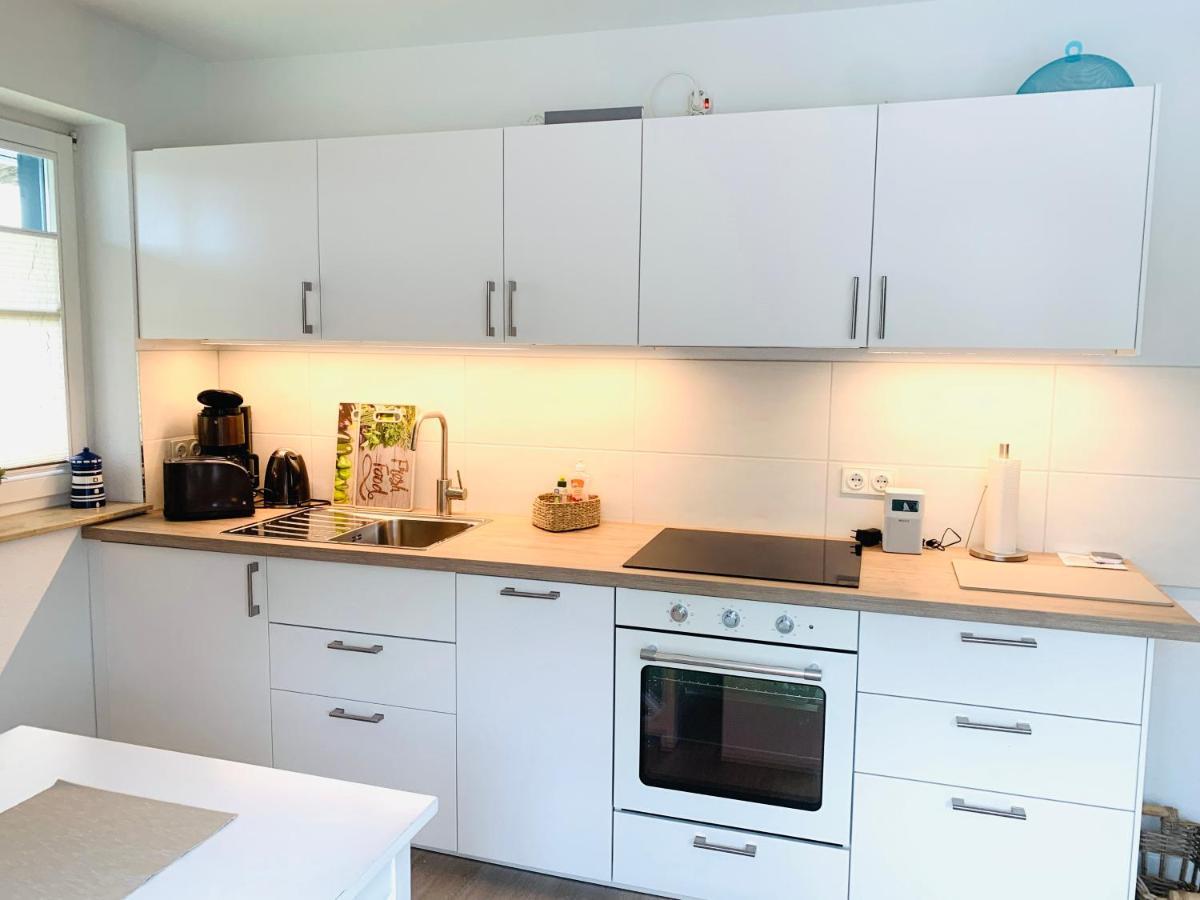 Ferienwohnung Schwalbe Wieck/Darss Exterior photo